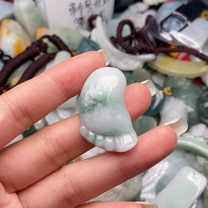 未镶嵌挂件翡翠翡翠