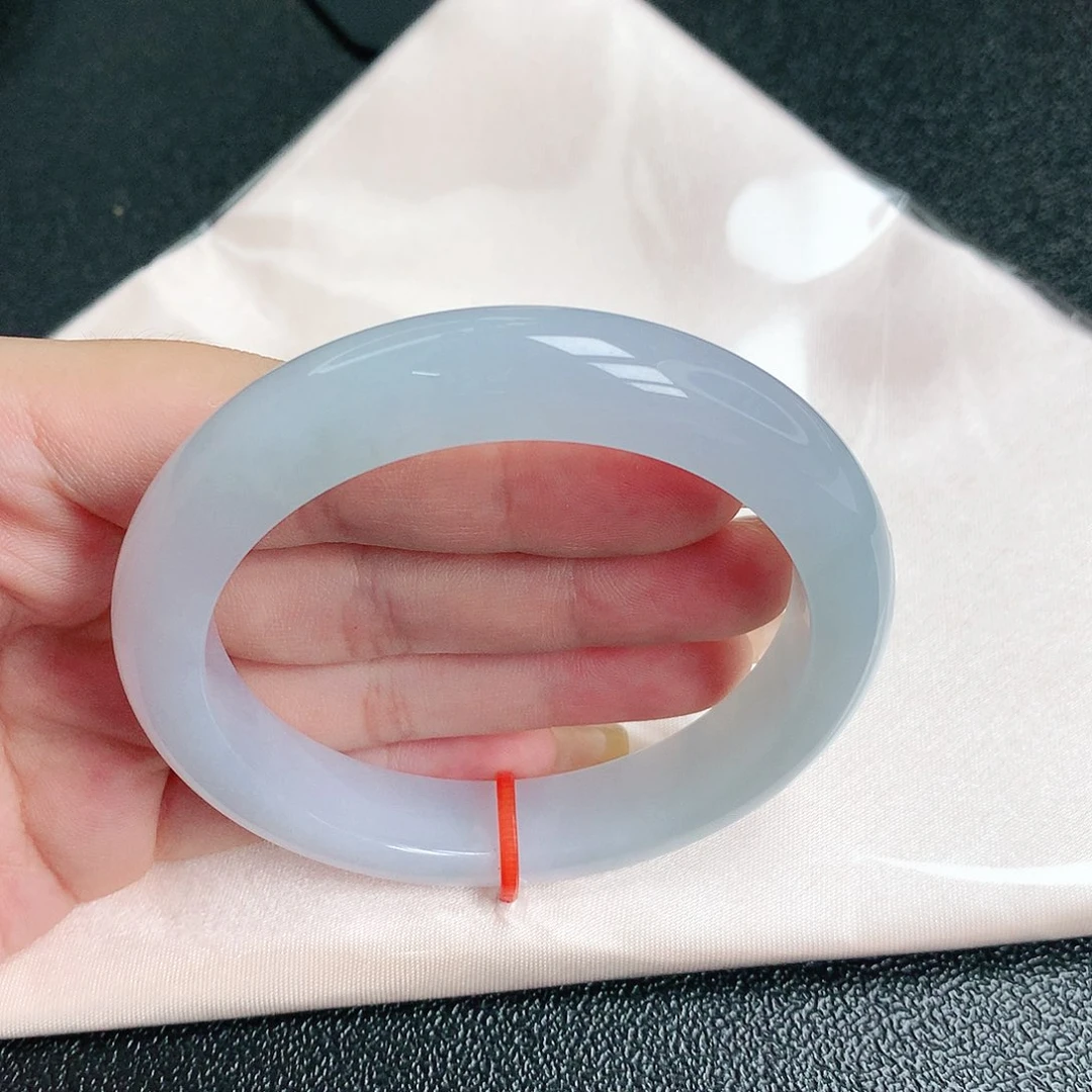 【闪购商品】翡翠手镯未镶嵌，57