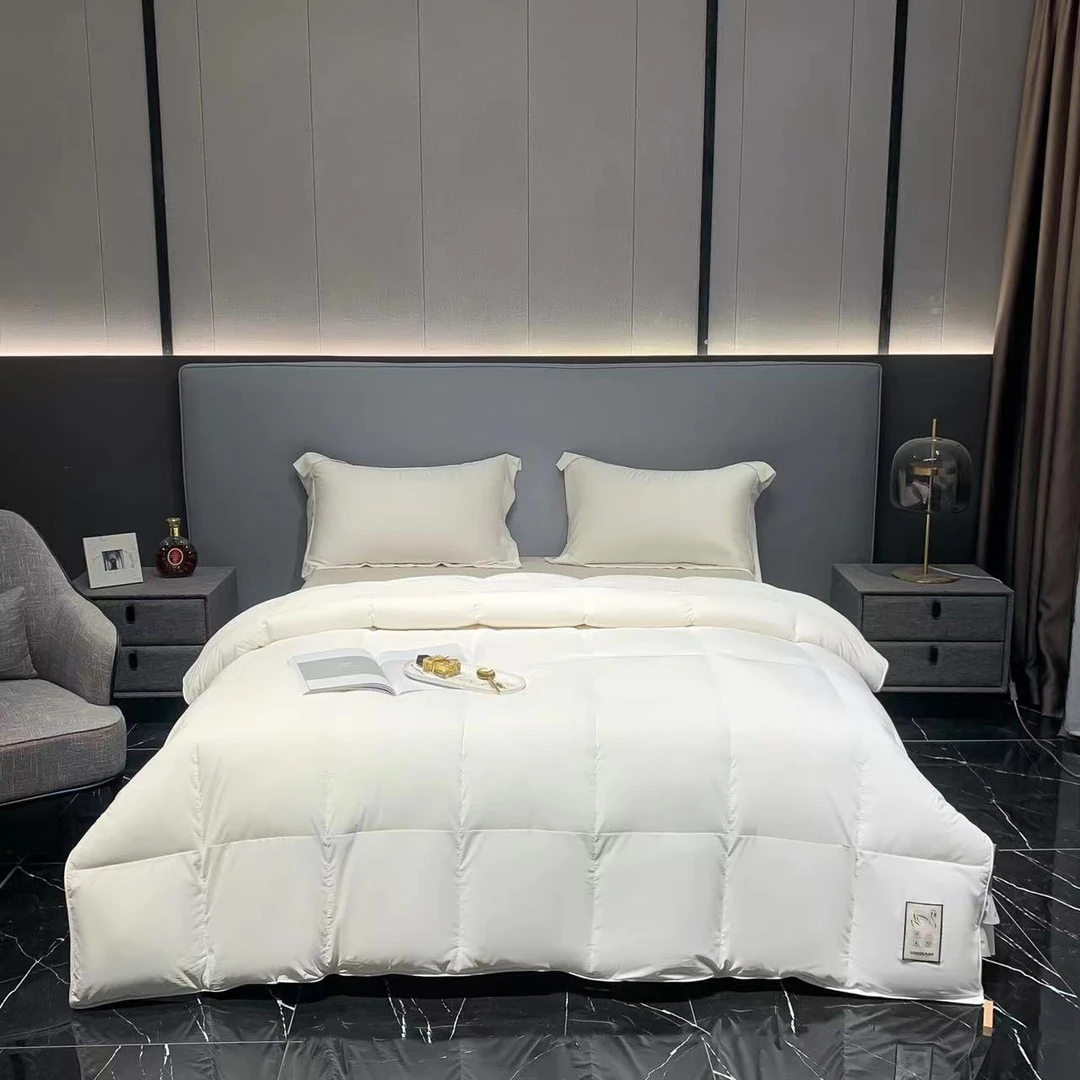 1908-梦某特某娇-200*230cm亲肤轻奢鹅绒被 内胆1500克