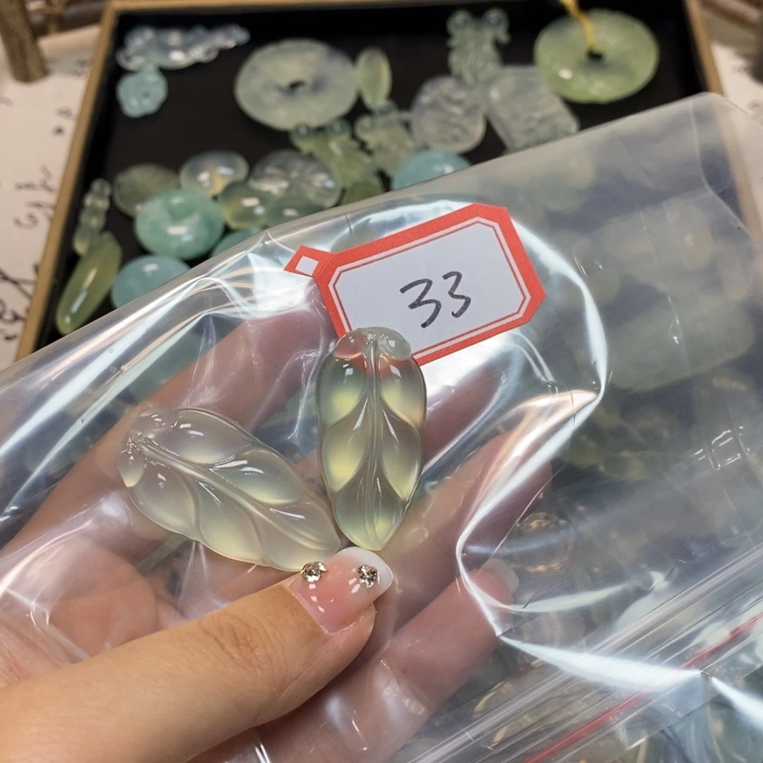 岫玉颈饰未镶嵌不*名