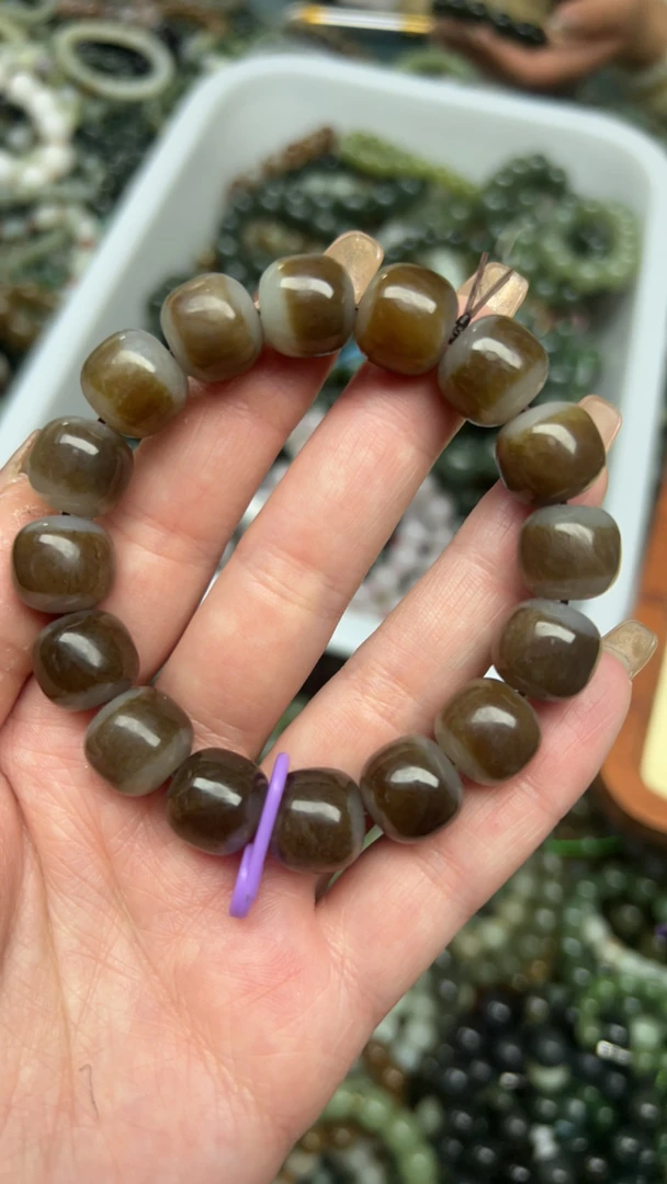 和田玉未镶嵌时尚