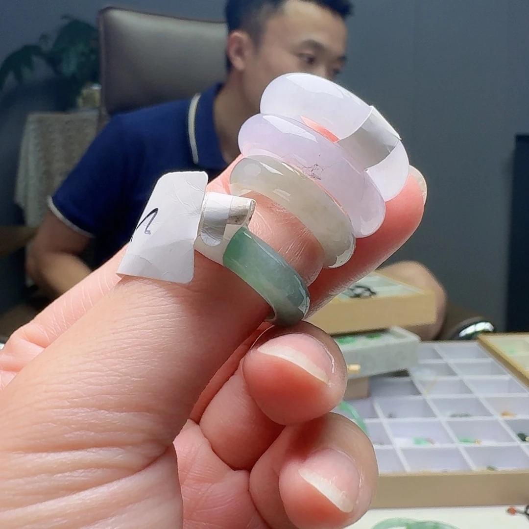 翡翠戒圈未镶嵌多样性发货其一