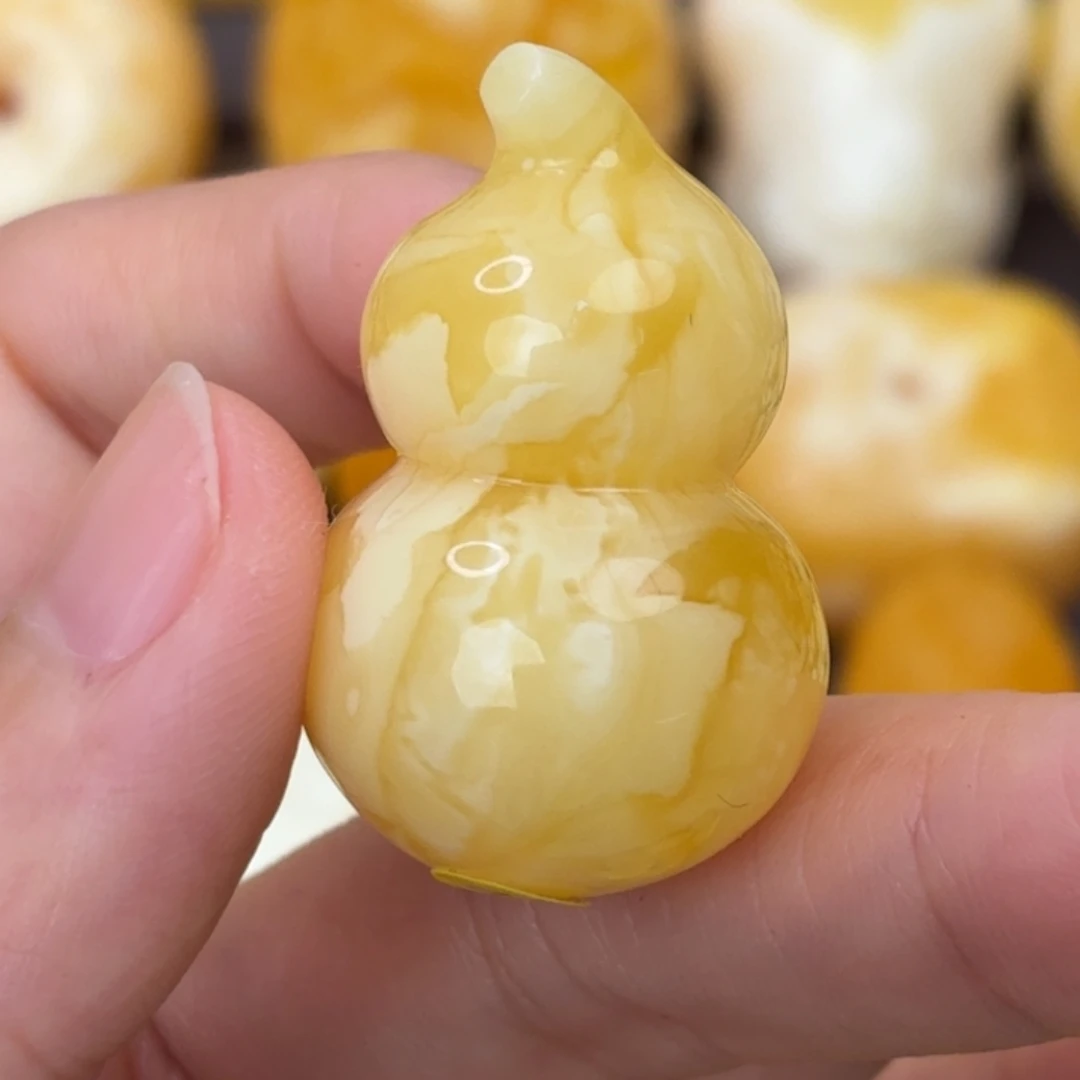 蜜蜡未镶嵌吊坠(不含链)妖花葫芦