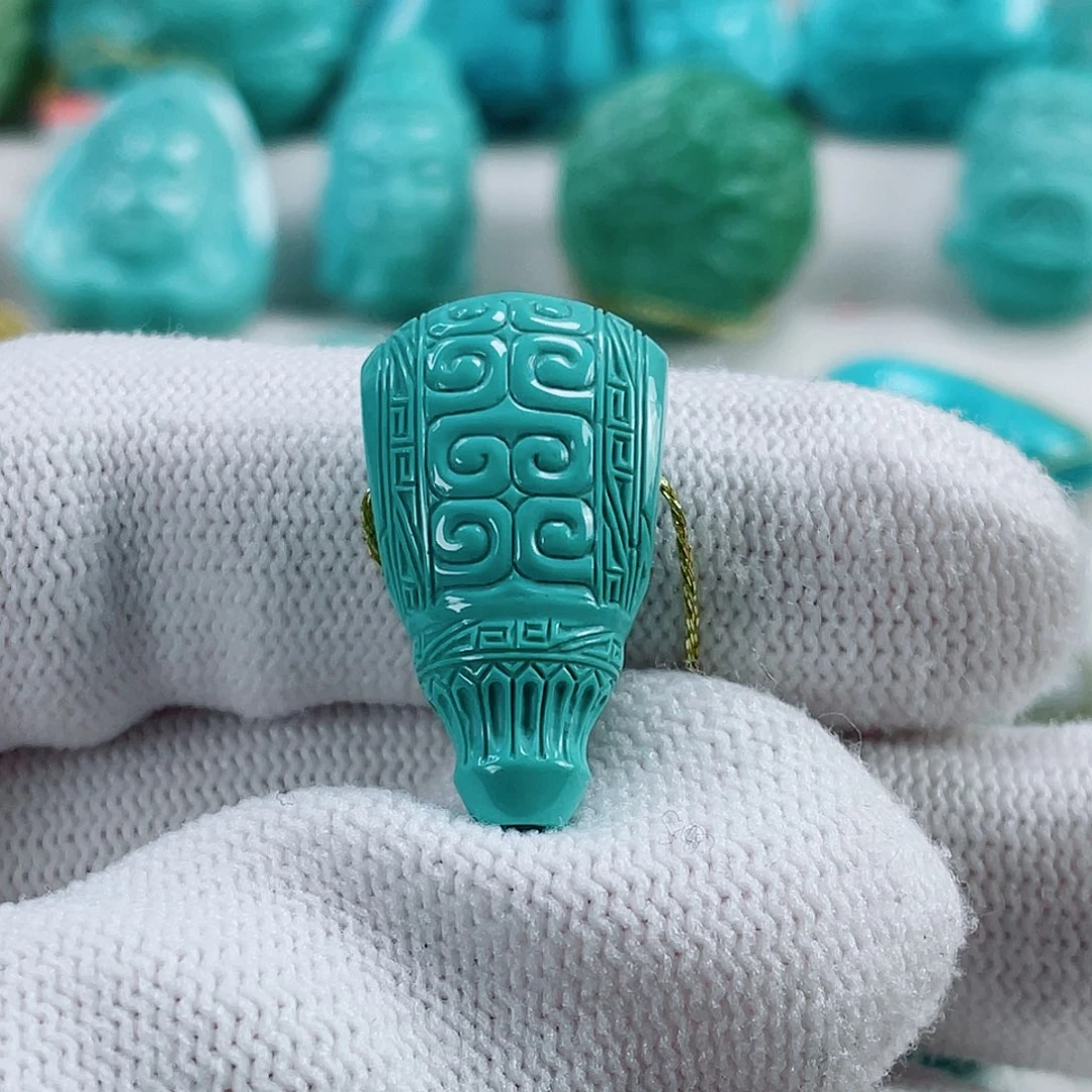 绿松石未镶嵌车挂