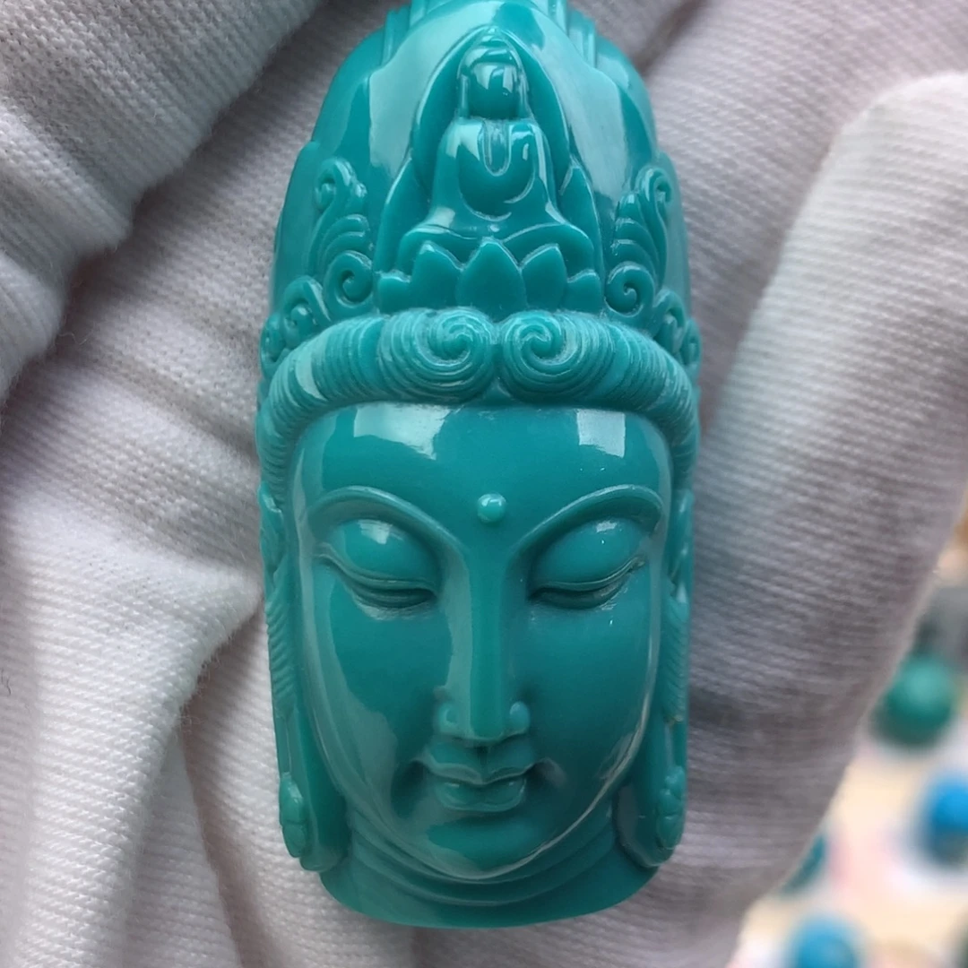 绿松石未镶嵌珠宝奇石