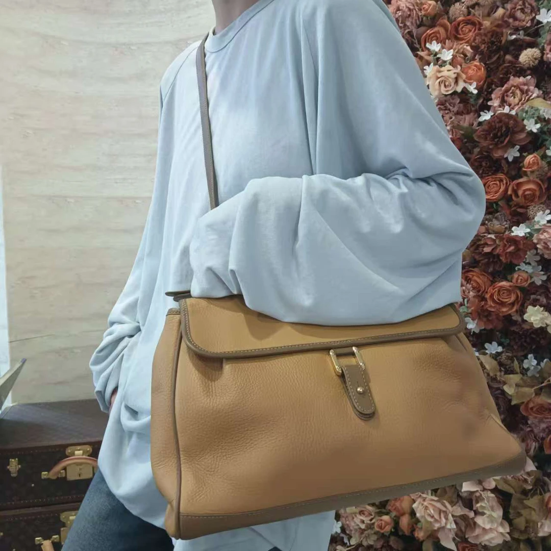 95新 LOEWE/罗意威 【冰】两用斜挎包