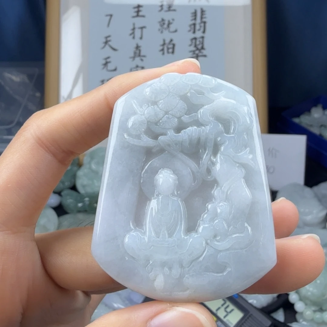 翡翠未镶嵌颈饰翡翠