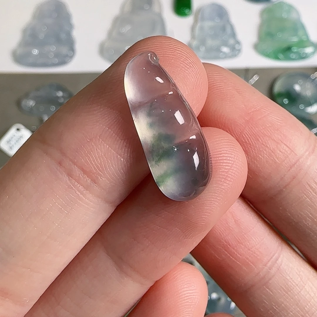 翡翠未镶嵌颈饰