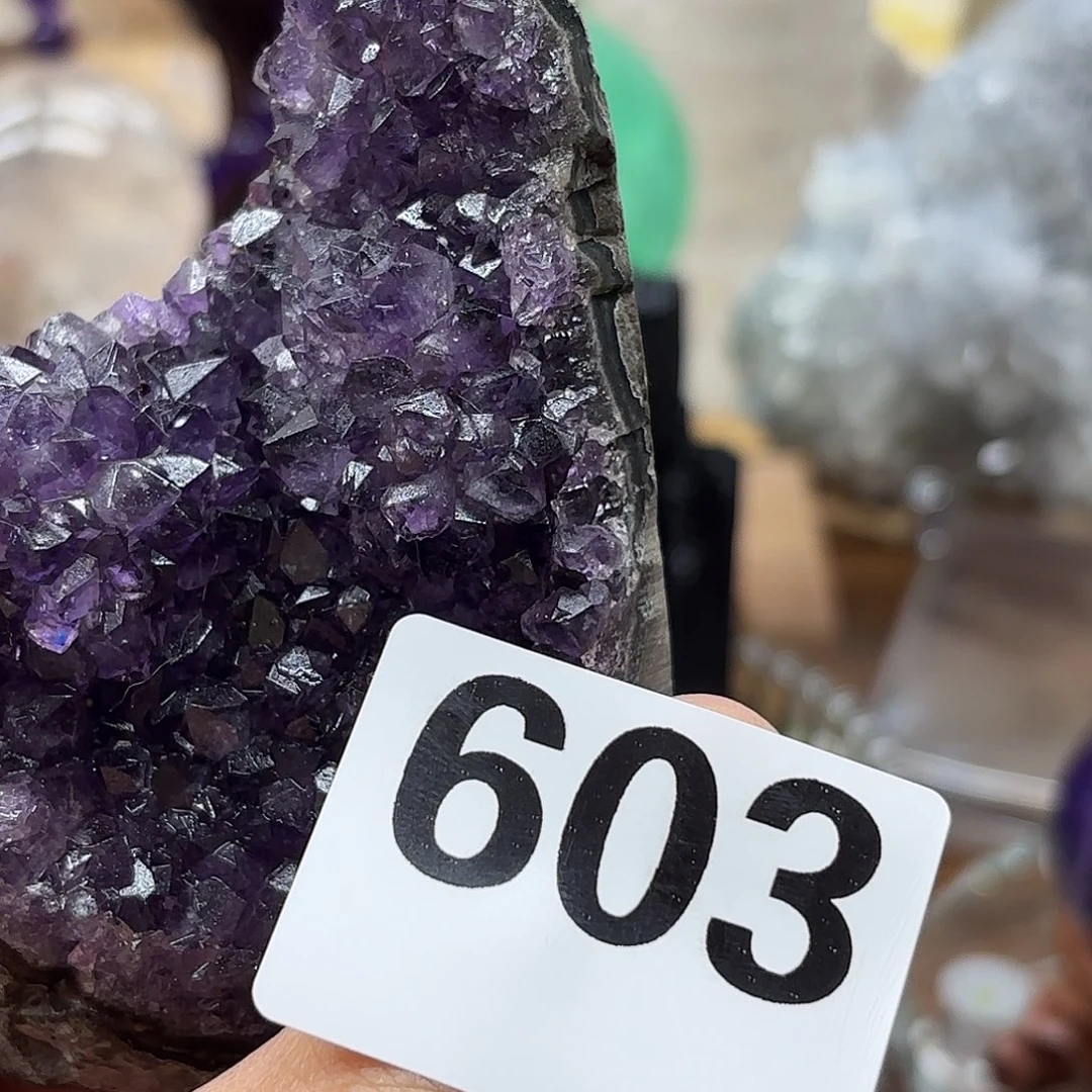 水晶大型摆件（非配饰）未镶嵌