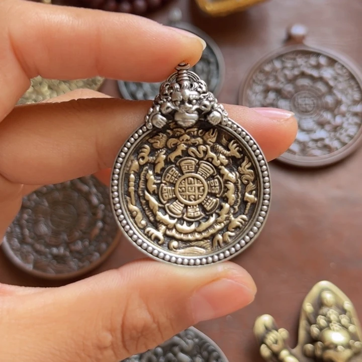 颈饰琉璃一****坤喜欢的朋友