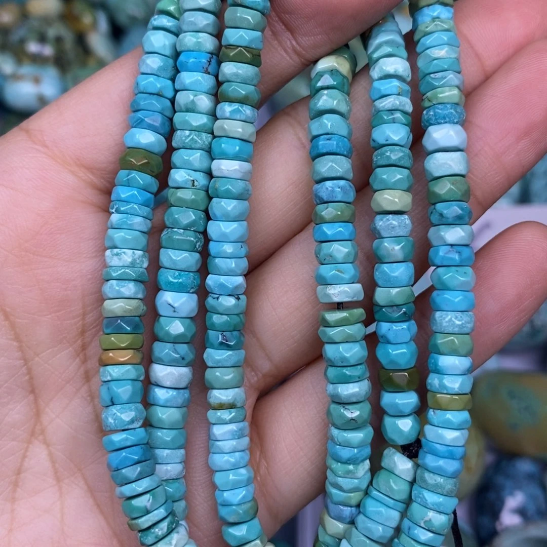 绿松石未镶嵌挂件