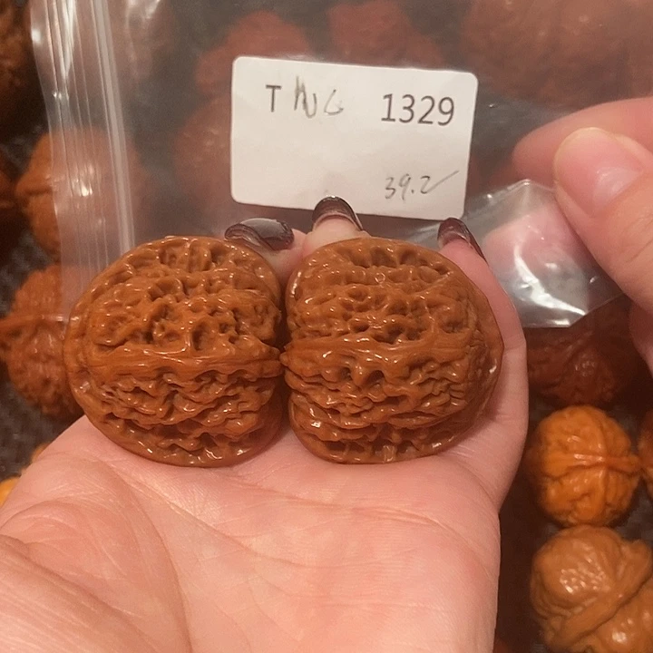 永***装文玩核桃吊坠南疆石39