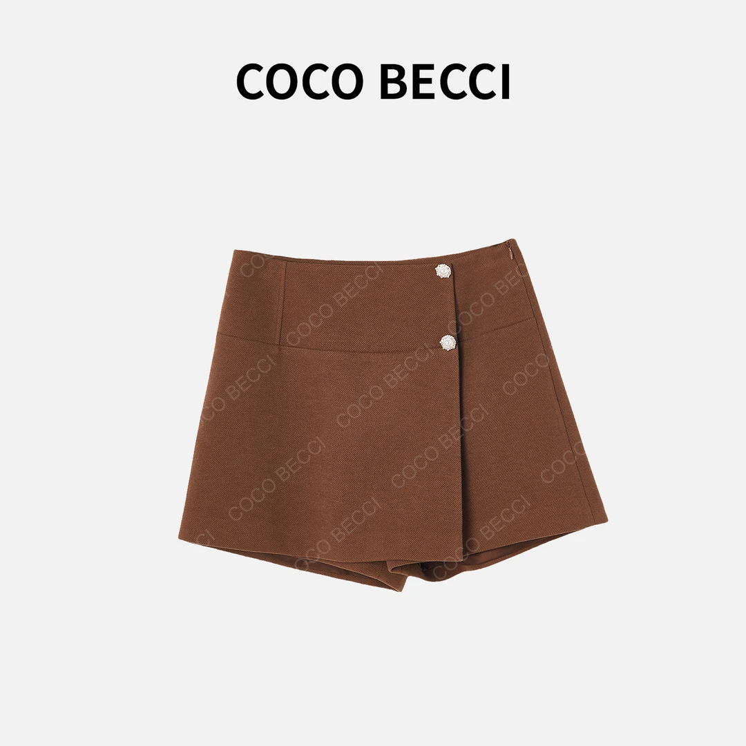COCO BECCI【拾光】冬款显瘦外穿珍珠扣短裤YT24YA660003