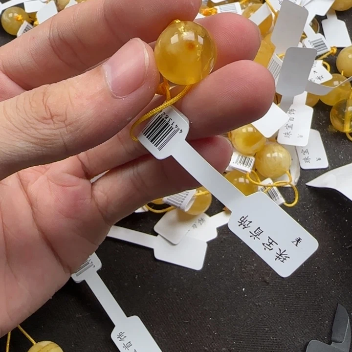 蜜蜡未镶嵌珠宝奇石