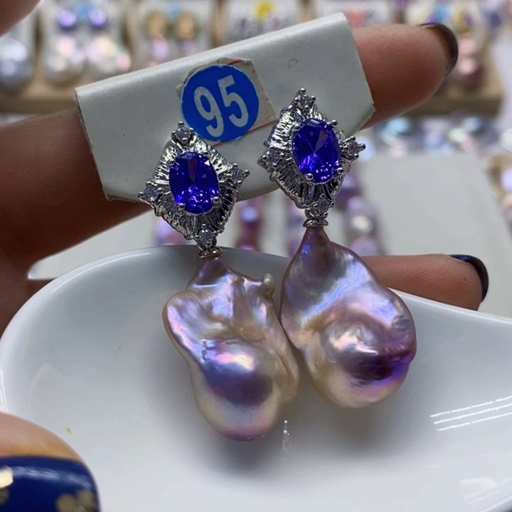 银S925镶嵌耳饰淡水珍珠