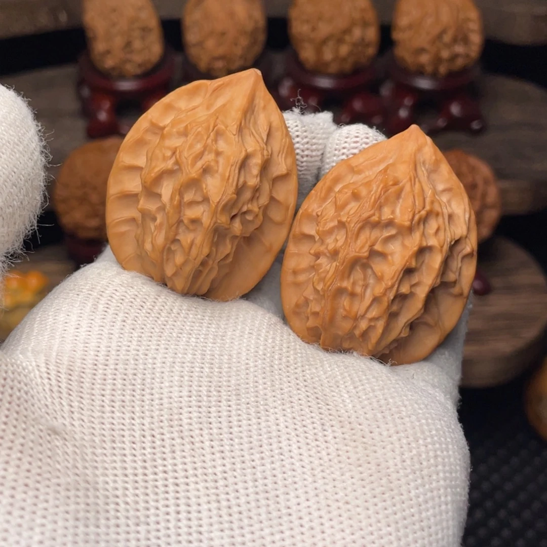 把件文玩核桃秦岭野生山魄系列剑槊33