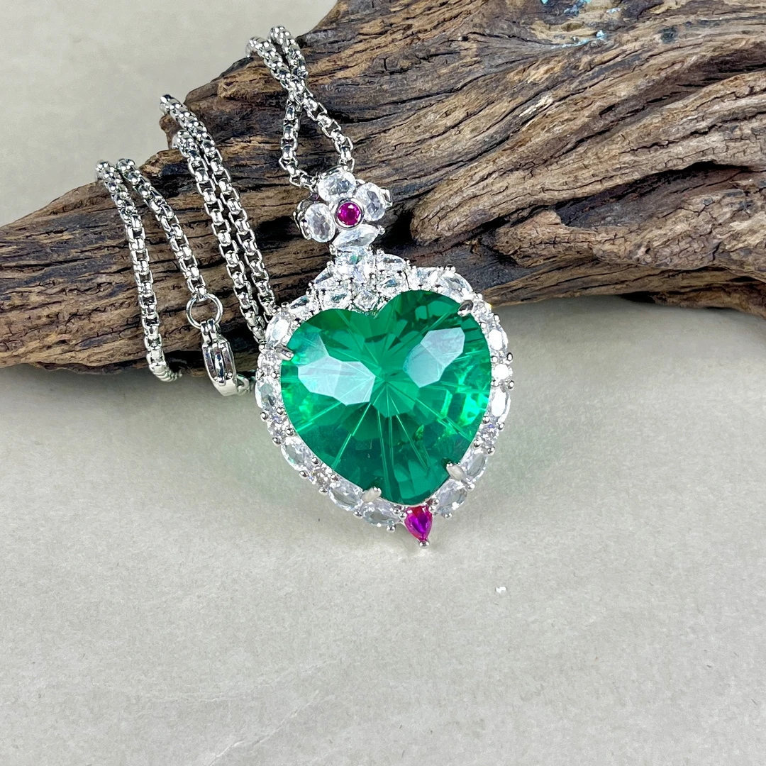 【超星专属】X007 轻奢爱心吊坠 多样性发其一