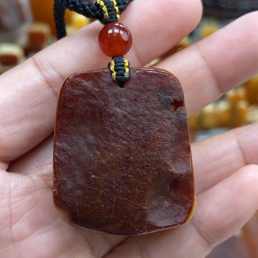 【闪购商品】琥珀颈饰未镶嵌