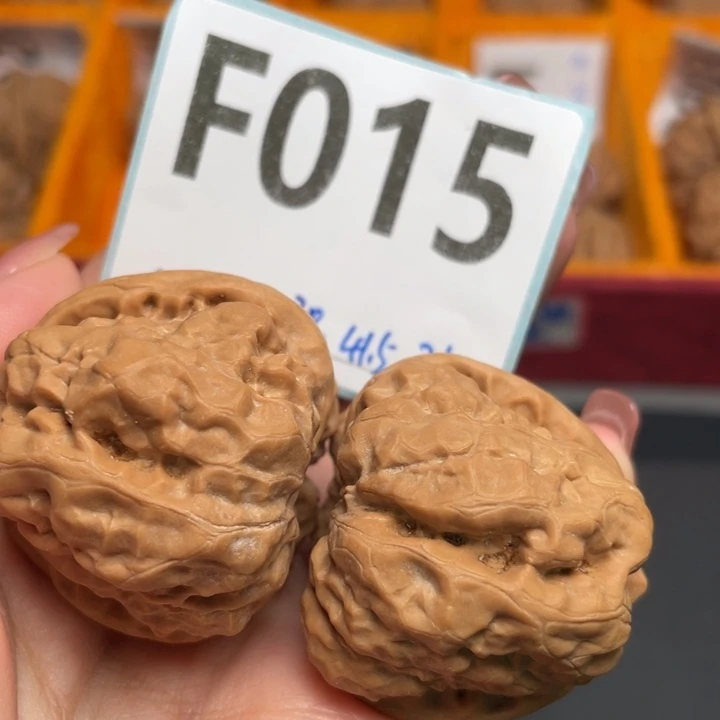 文玩核桃把件新果38 41.5 34