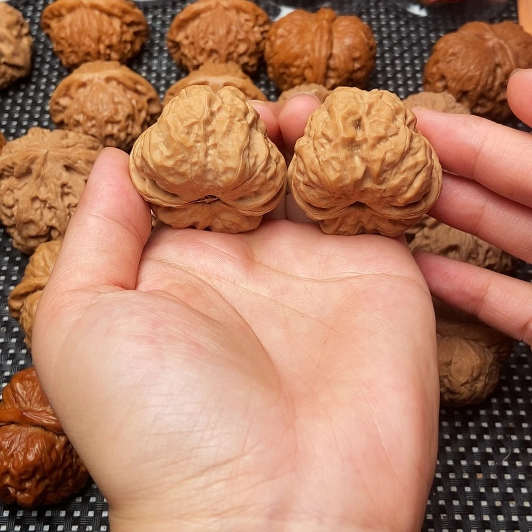 文玩核桃吊坠蛤蟆全品40