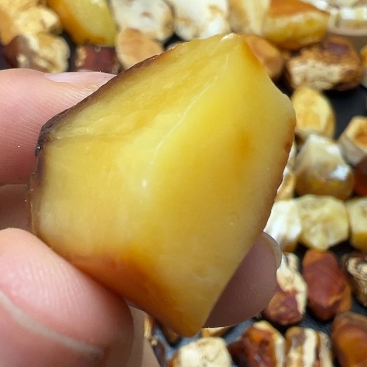 未镶嵌定制琥珀蜜蜡