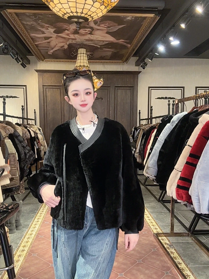 【XH 85576】2025新款时尚百搭皮毛一体皮草外套