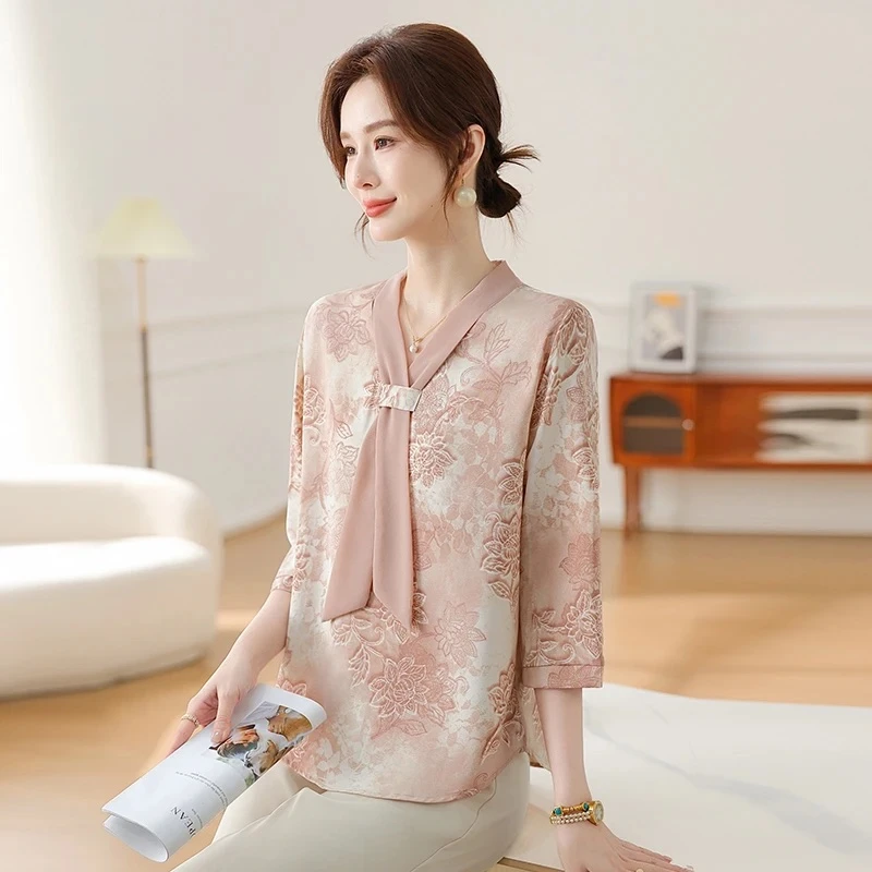 中老年妈妈装减龄小衫2025洋气宽松T桖女夏季七分袖上衣