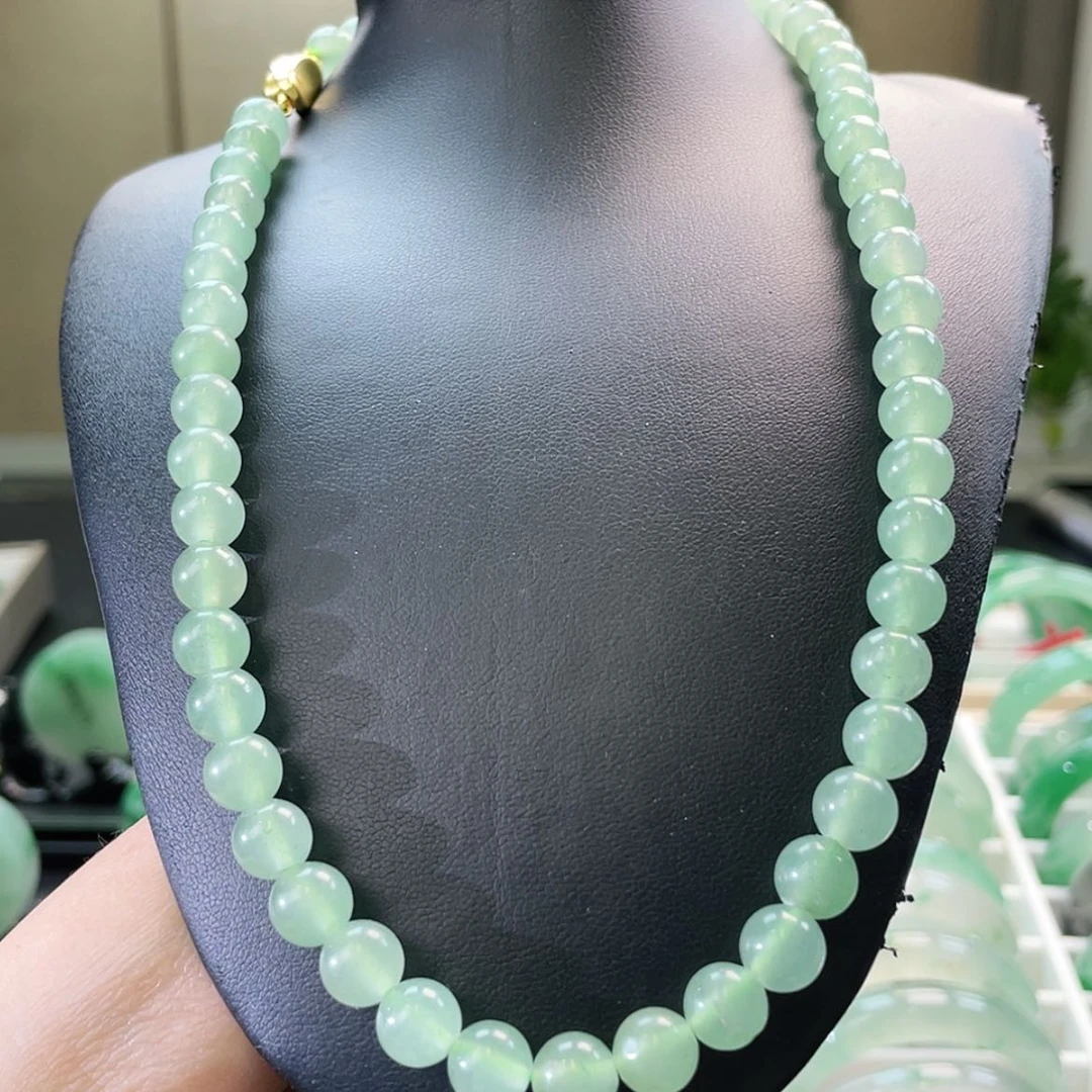 【闪购商品】石英质玉颈饰合金