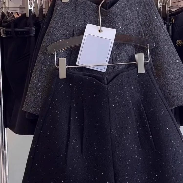 毛呢短裤女秋冬外穿2025年新款高腰a字休闲裤亮闪闪靴裤小个子热