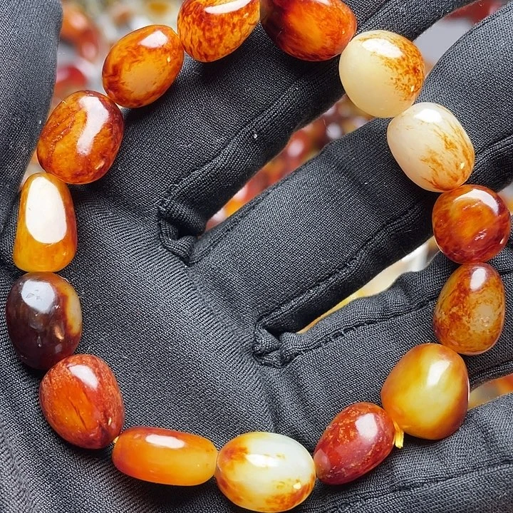 和田玉未镶嵌手链