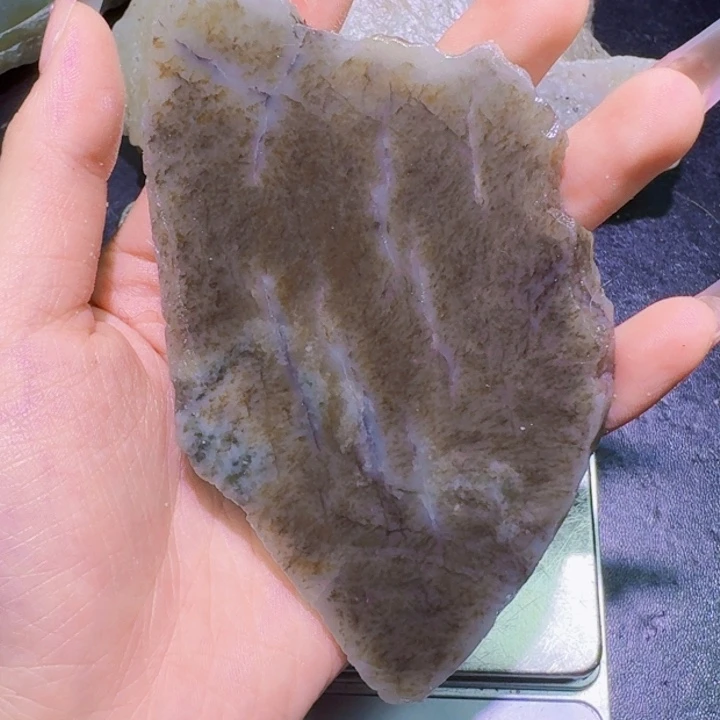 未镶嵌和田玉（糖玉）珠宝半成品