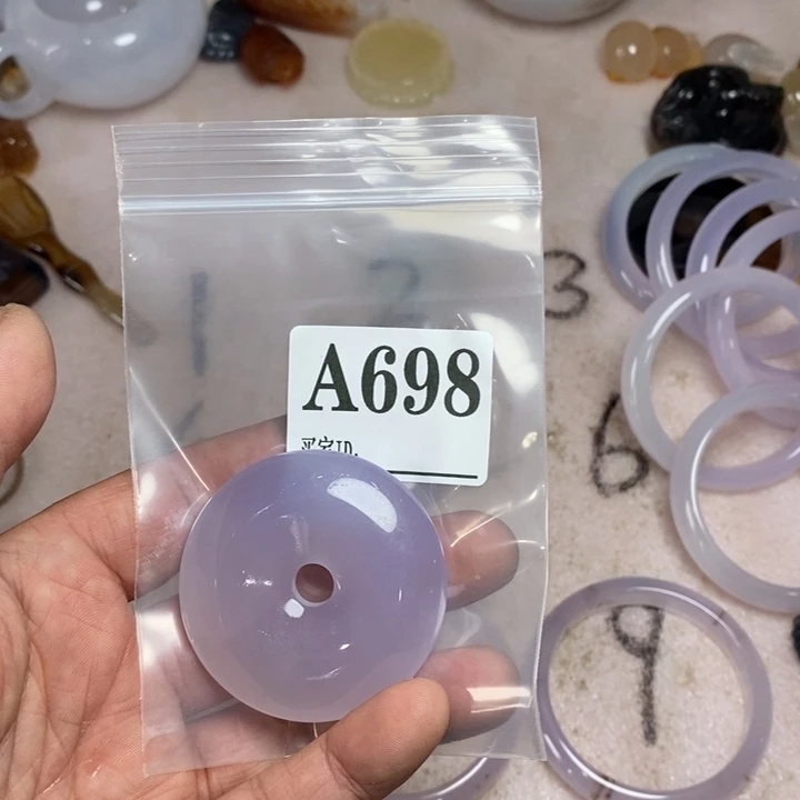 未镶嵌玛瑙/玉髓珠宝奇石