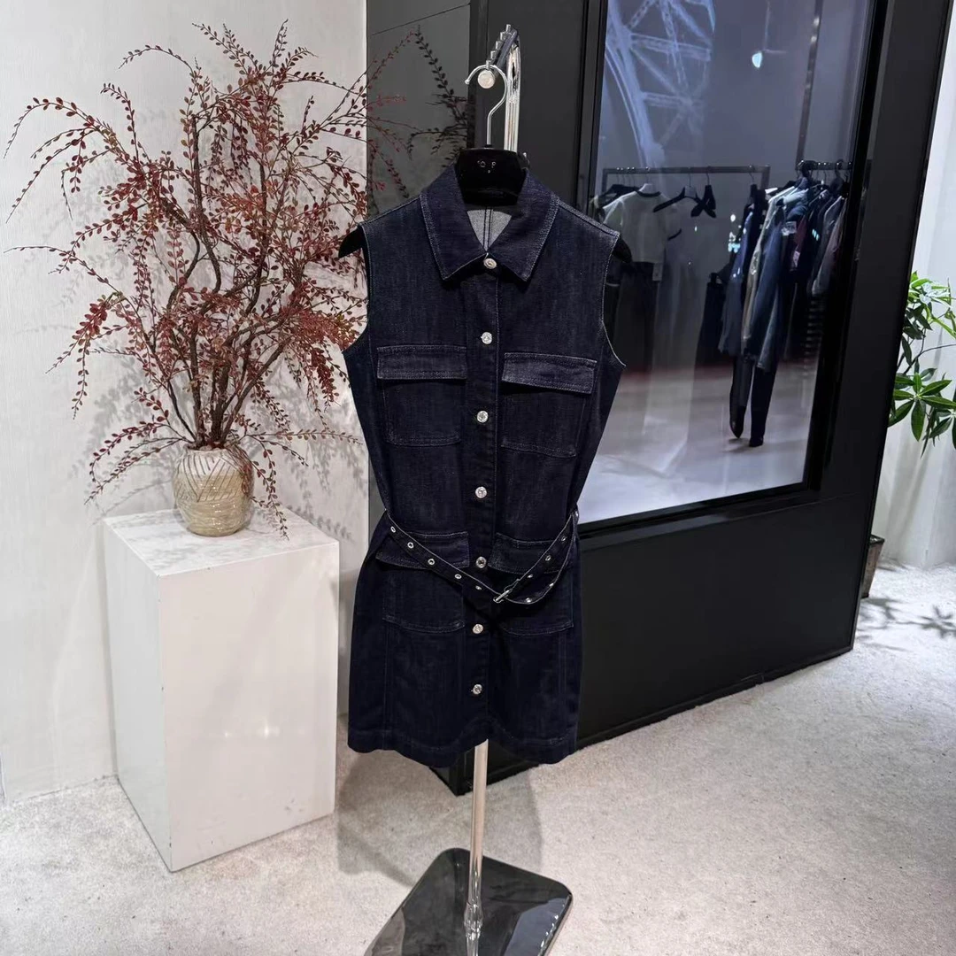 百搭夏季无袖显瘦连衣裙174