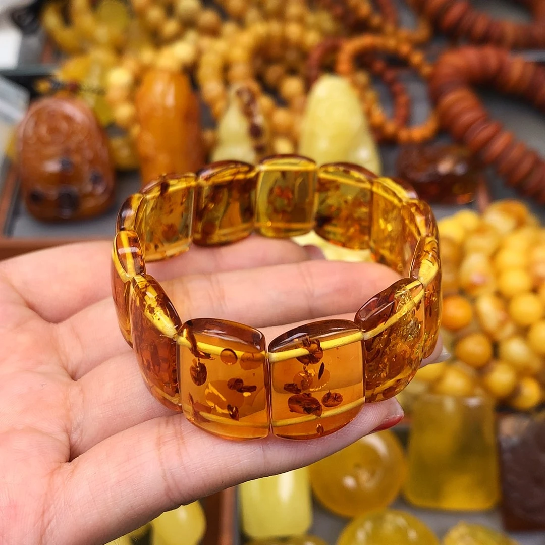 未镶嵌琥珀珠宝奇石