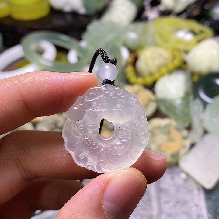 岫玉未镶嵌岫玉挂件