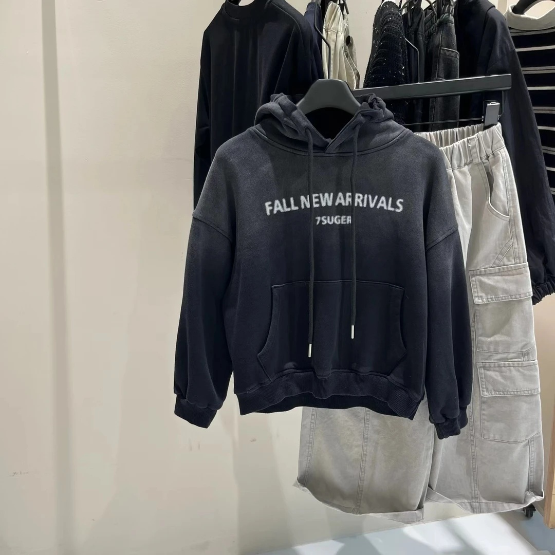 品牌童装折扣店，下单请备注编码