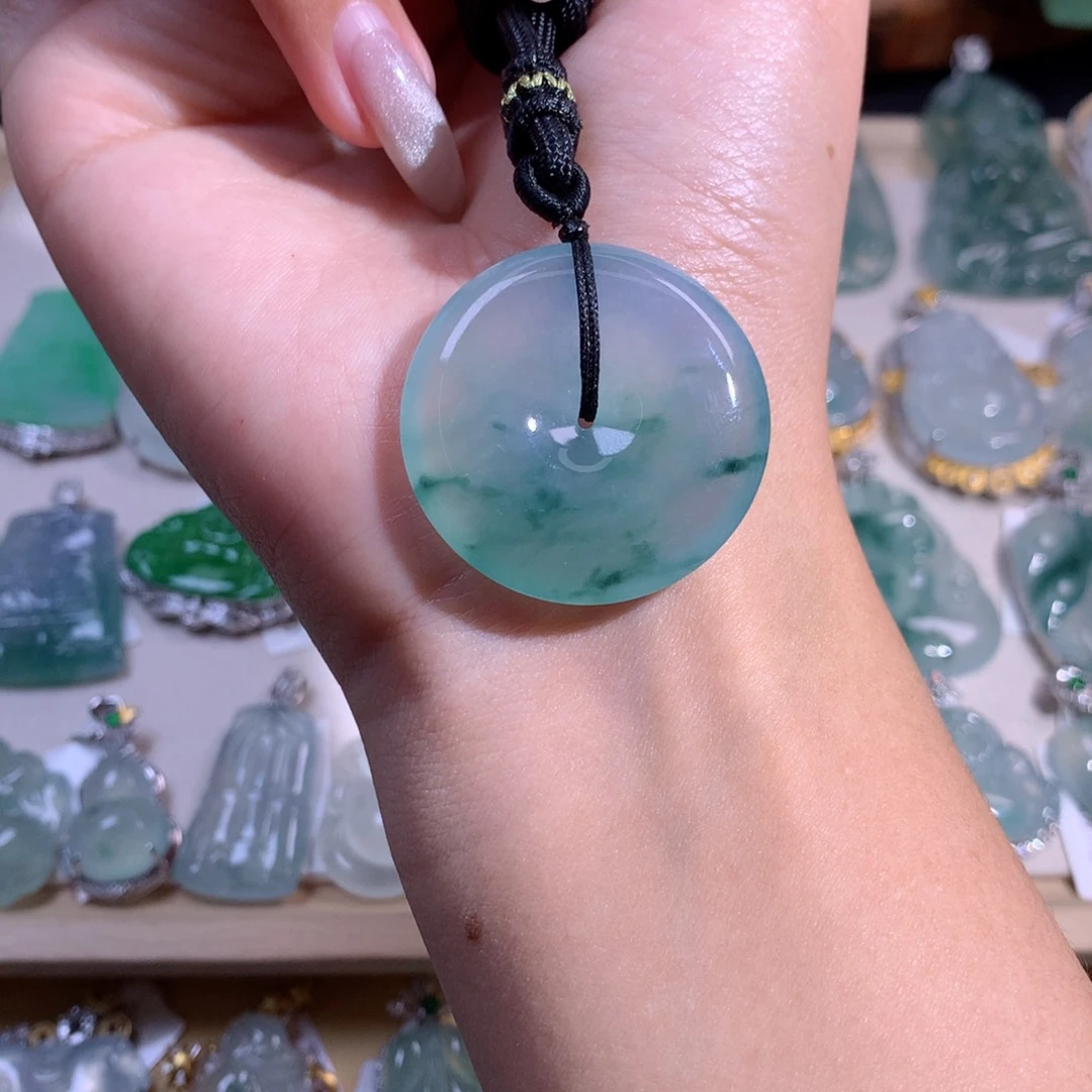 翡翠吊坠(不含链)未镶嵌32.1-6.2