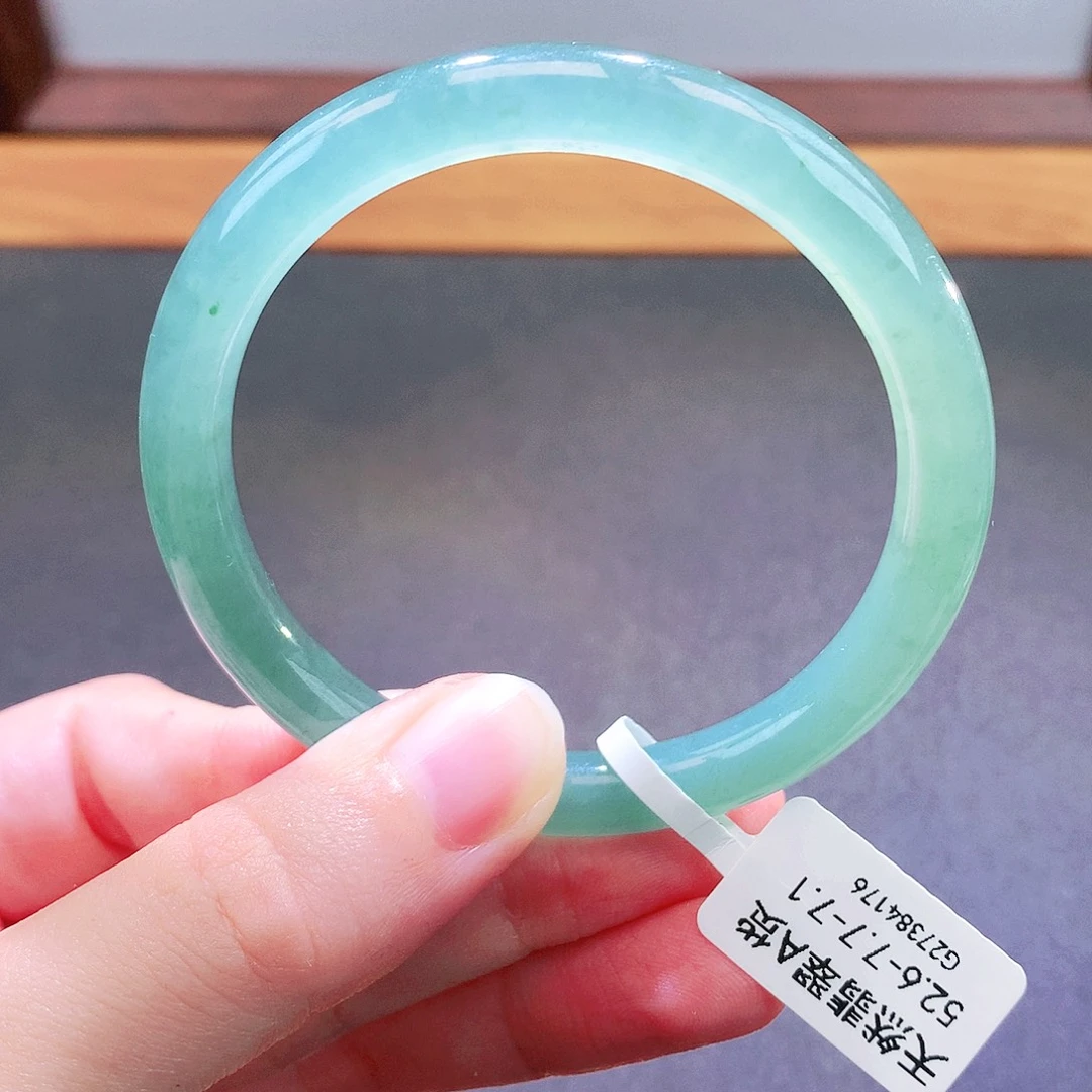 翡翠未镶嵌手镯天然翡翠