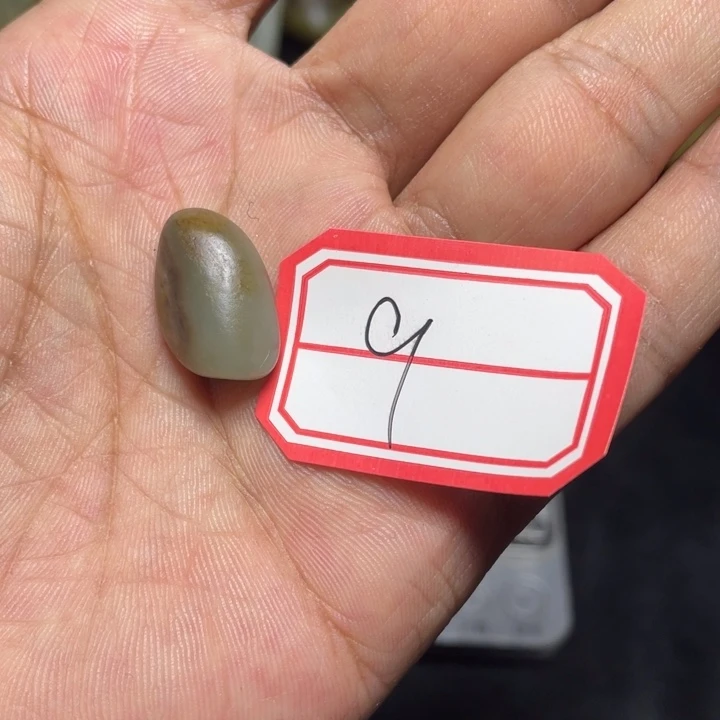 和田玉未镶嵌颈饰9