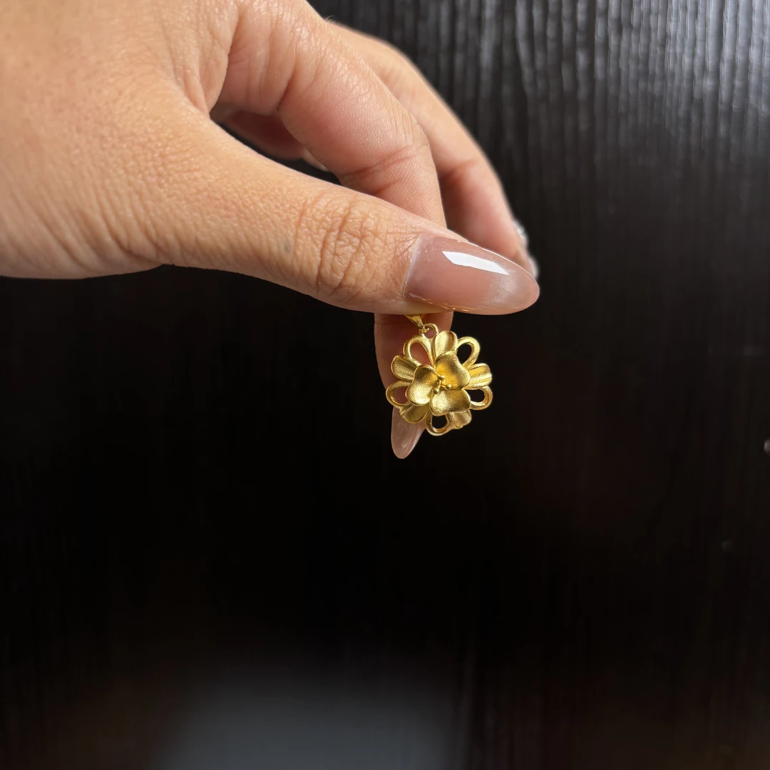 A08-中缅贸易三叶草吊坠