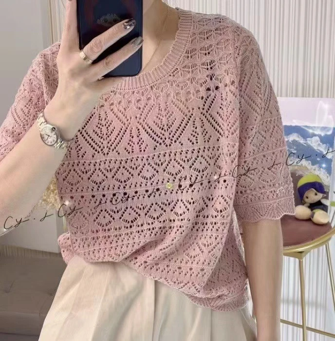 百搭镂空毛衣（夏季短款针织显瘦）