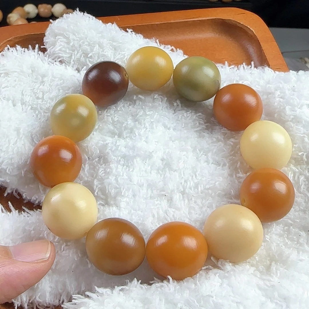 菩提根/象牙果手串生**限瑕疵鹅蛋手串一条