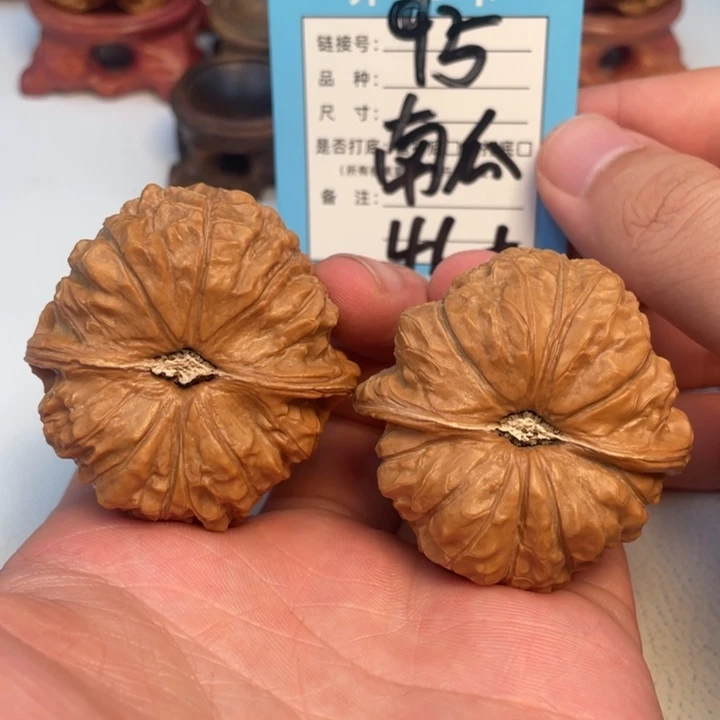 吊坠文玩核桃核桃