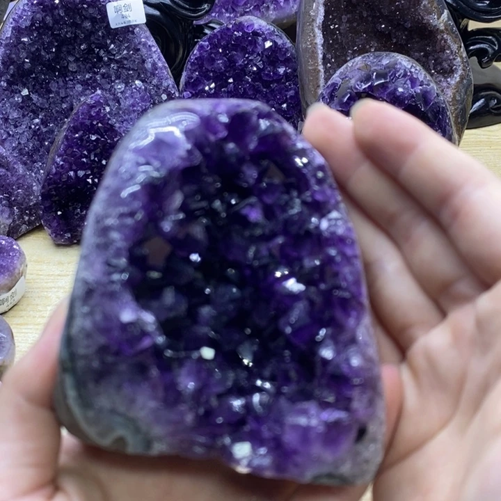 大型摆件（非配饰）紫晶未镶嵌