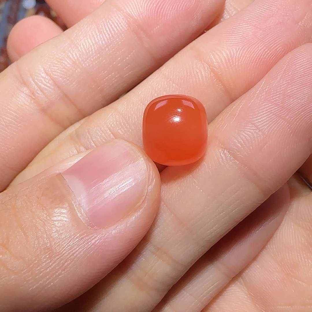 南红玛瑙未镶嵌珠宝奇石芋****)