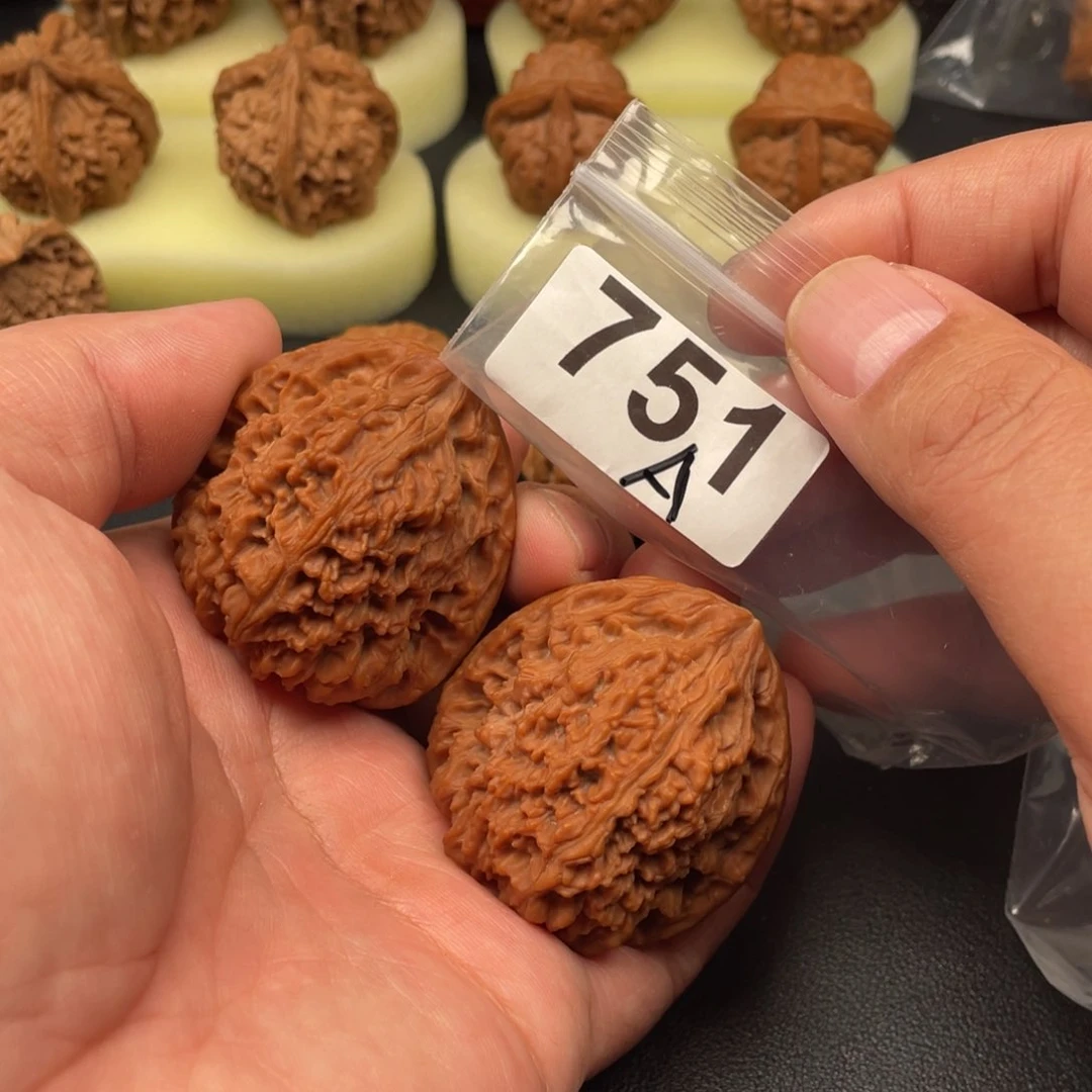 吊坠文玩核桃南疆45
