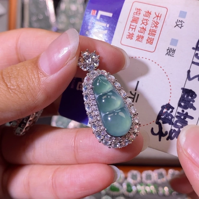 【闪购商品】翡翠未镶嵌颈饰天然