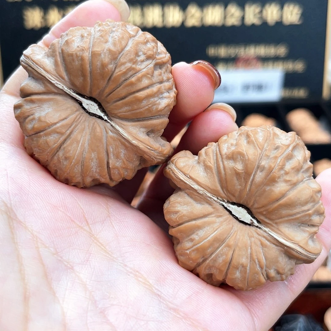 把件文玩核桃45毕业级近圆凹底大眼睛➕近正45s3