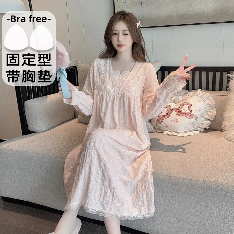 带胸垫长袖睡衣睡裙女生春秋季云朵棉加肥加大2025新款家居服粉色