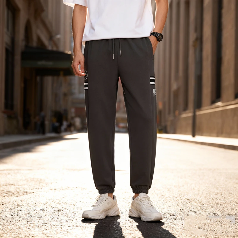 李宁新款男子韦德系列宽松舒适时尚透气休闲运动裤AKLU211